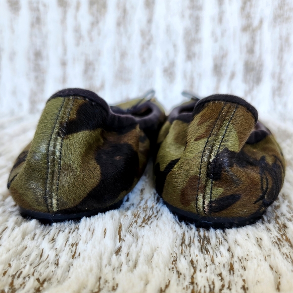 Sam Edelman "Felicia" Calf Hair Green Camo Ballet Flats | Women's Size 7.5 - Picture 5 of 12